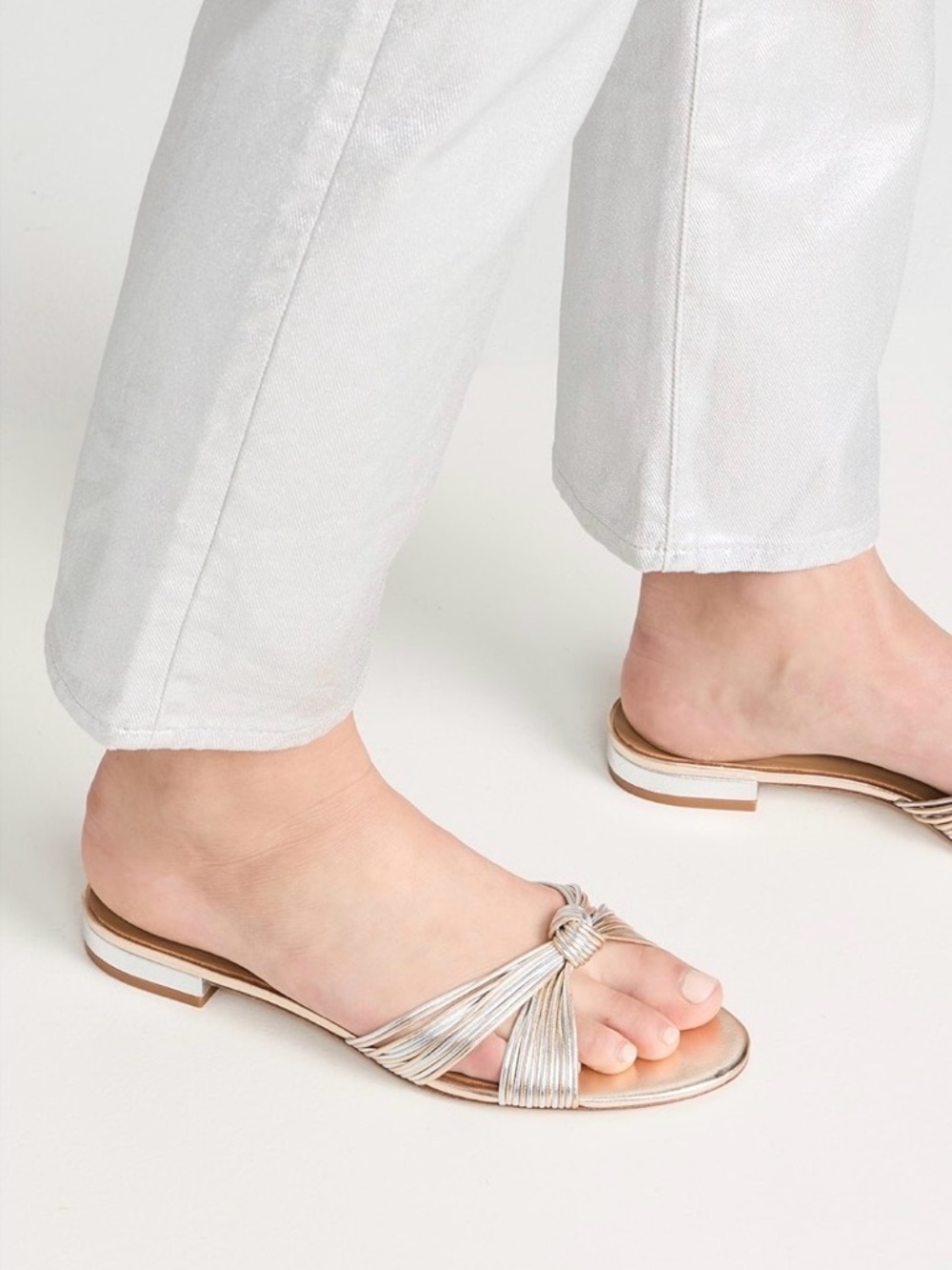 Reformation Peridot Mignon Knot Flat Sandals in Silver/Gold, Size 10 - Metallic - Picture 10 of 10